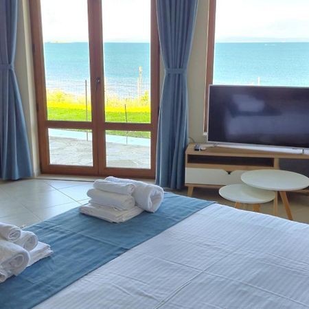 Dolphin Bay Boutique Complex Sozopol Hotel Exterior photo