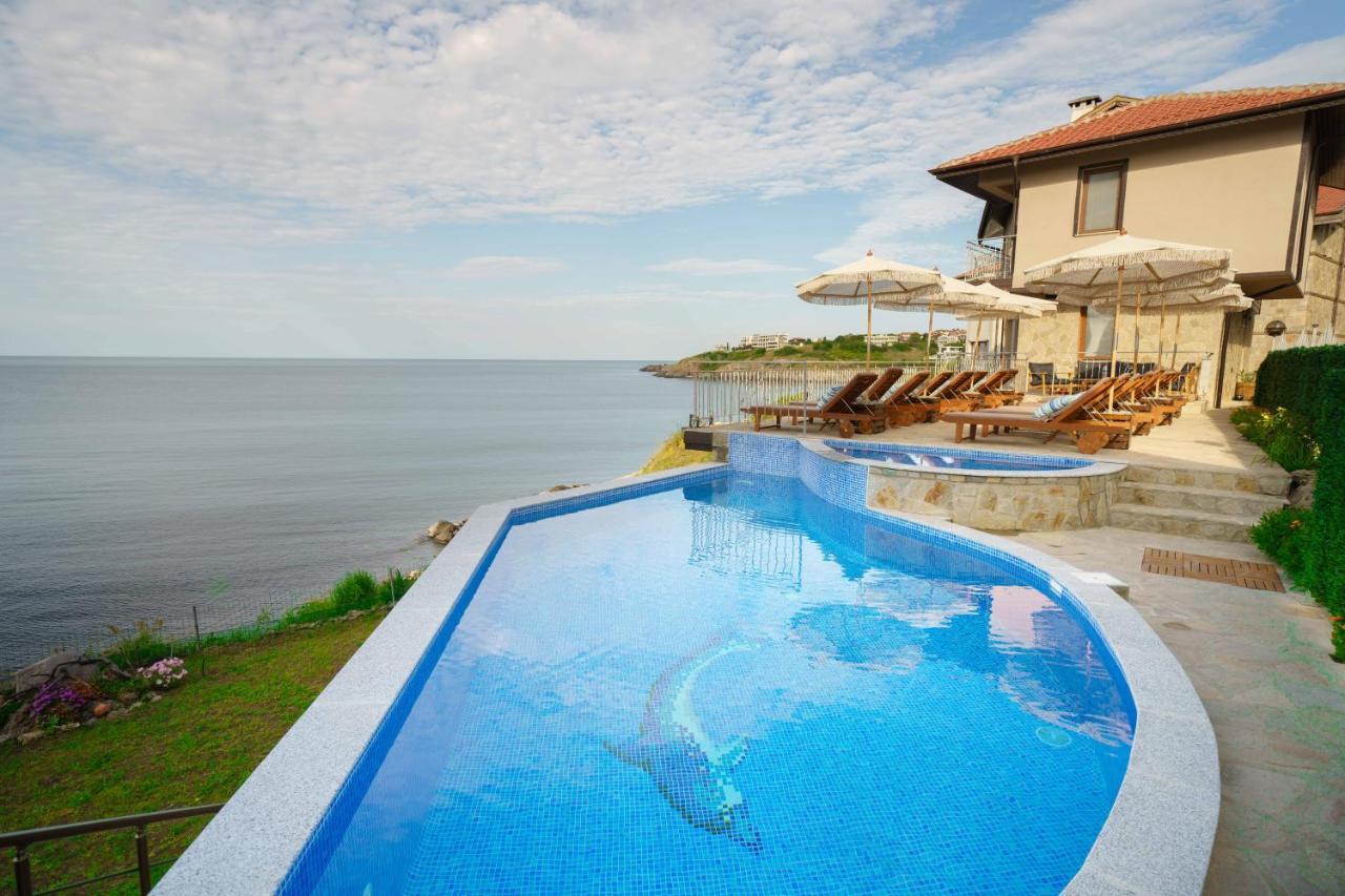 Dolphin Bay Boutique Complex Sozopol Hotel Exterior photo