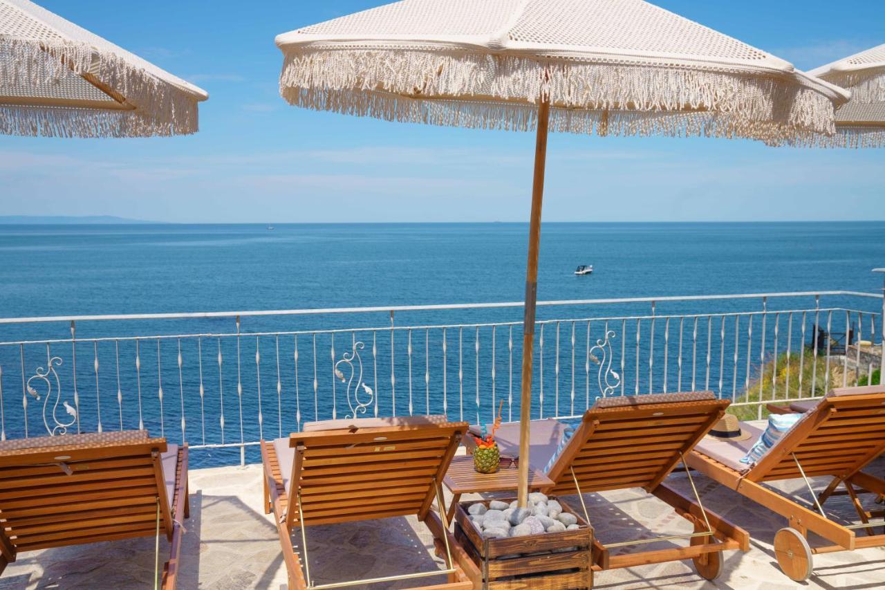 Dolphin Bay Boutique Complex Sozopol Hotel Exterior photo