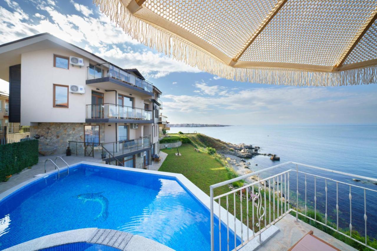 Dolphin Bay Boutique Complex Sozopol Hotel Exterior photo