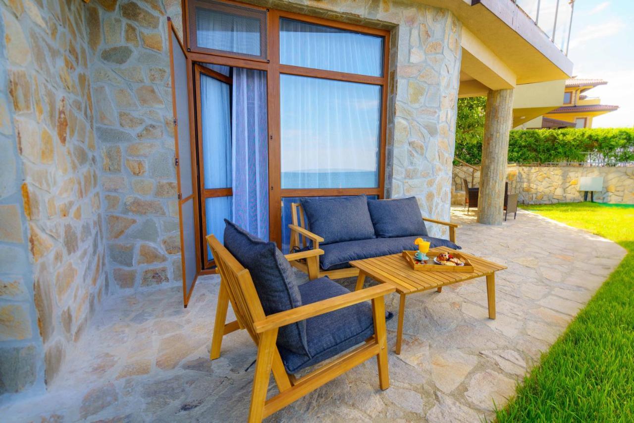Dolphin Bay Boutique Complex Sozopol Hotel Exterior photo