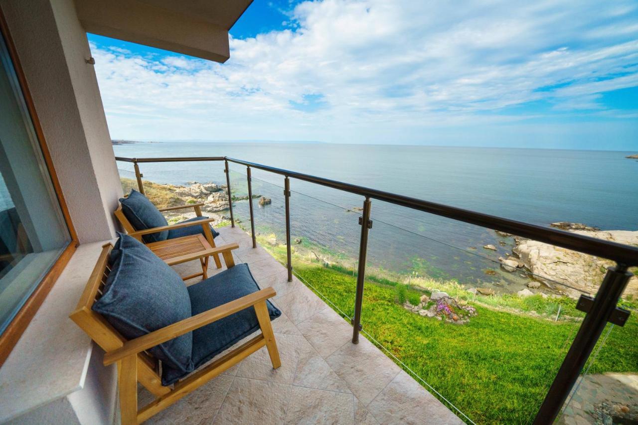 Dolphin Bay Boutique Complex Sozopol Hotel Exterior photo