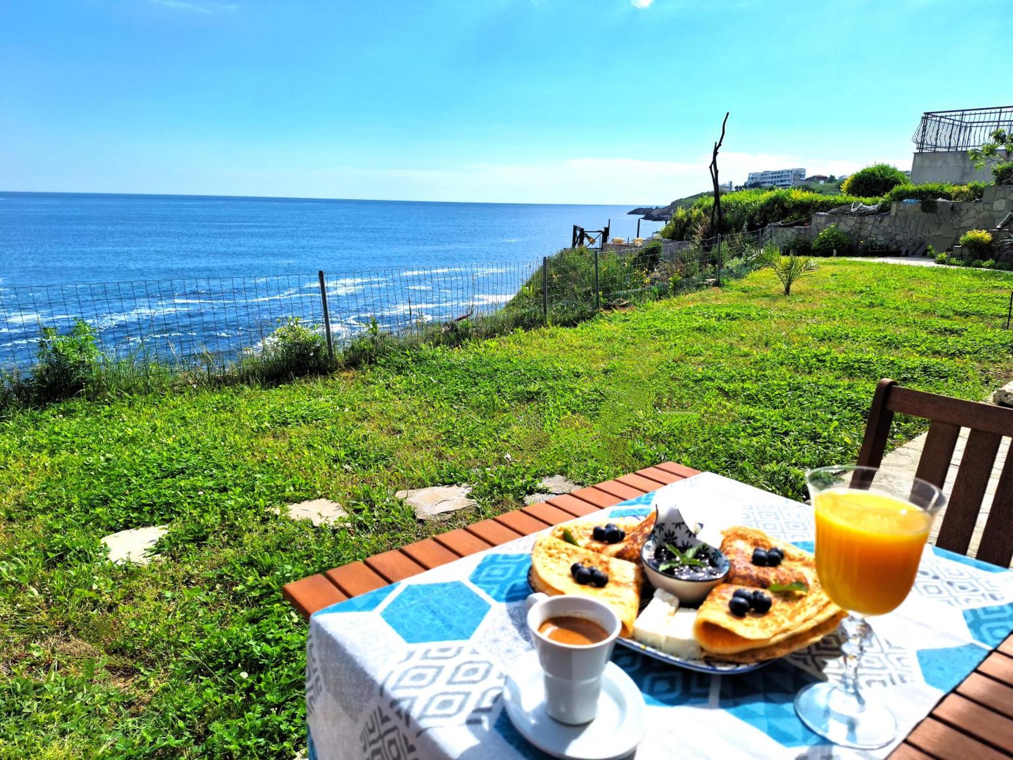 Dolphin Bay Boutique Complex Sozopol Hotel Exterior photo